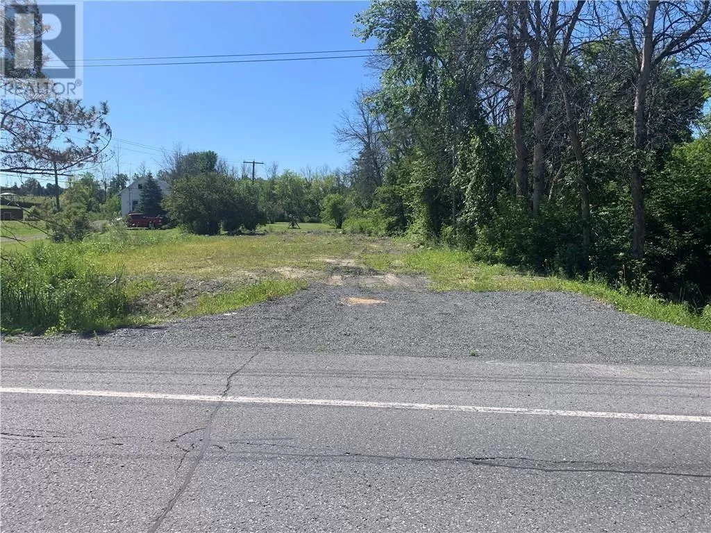 000 County Rd 18 Road, St Andrews West, Ontario K0C 1A0