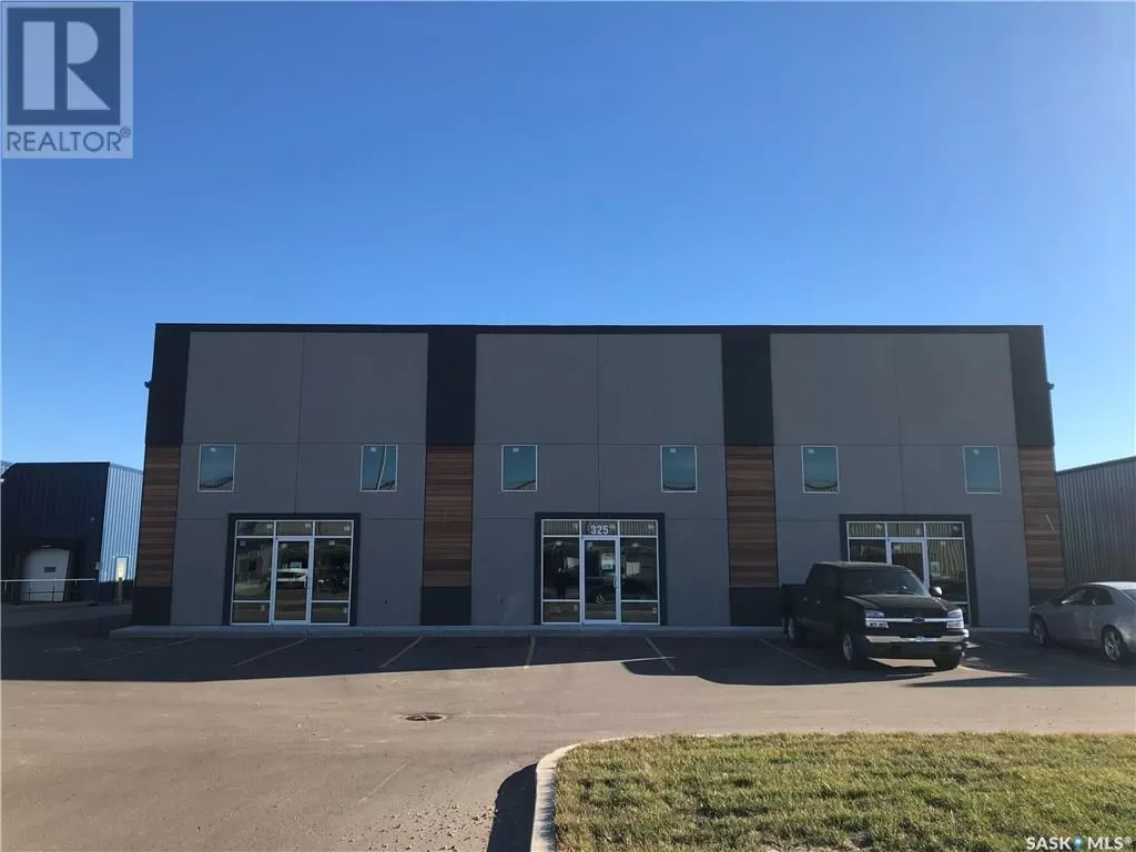Warehouse for rent: 1 325 68th Street E, Saskatoon, Saskatchewan S7K 1N3