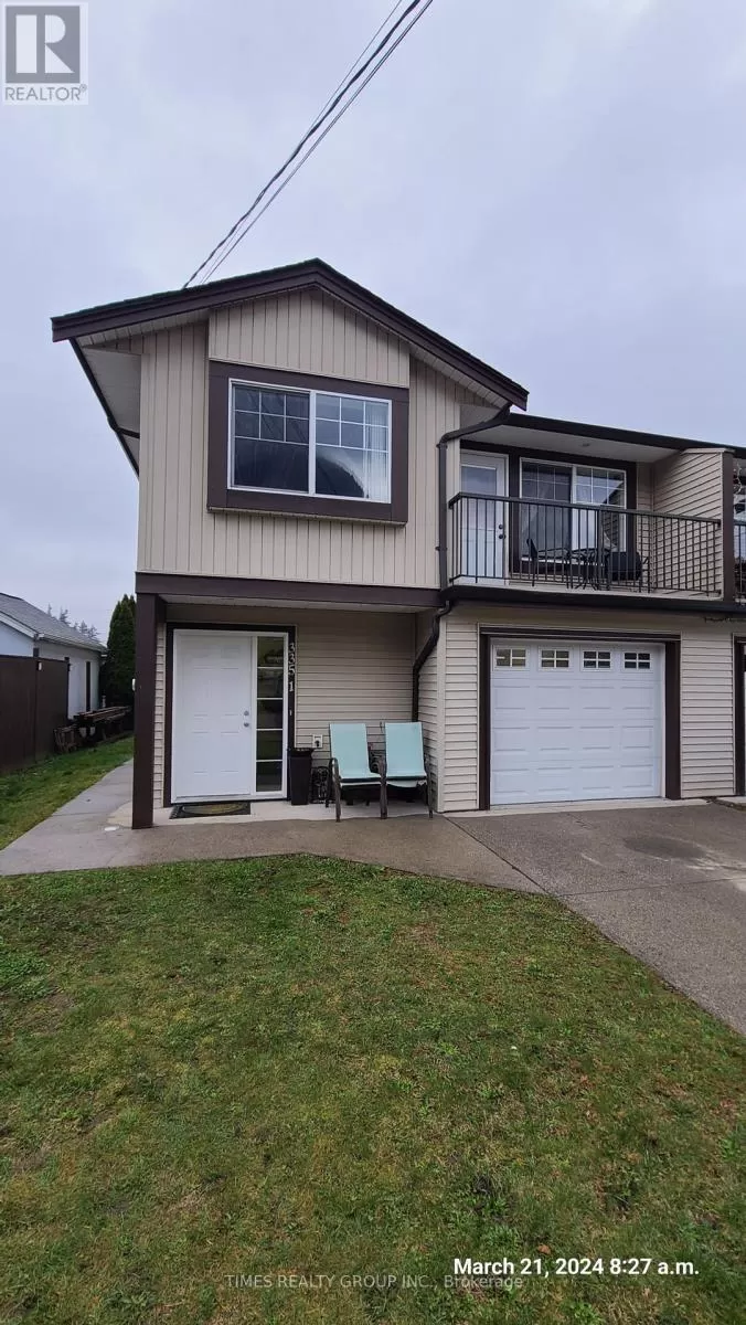 Duplex for rent: #1 -335 Hudson Bay St, Hope, British Columbia V0X 1L0