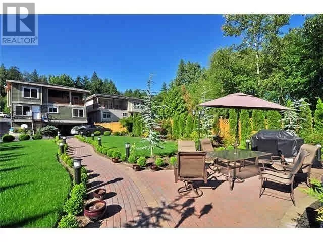 House for rent: #1 6080 Marine Dr, Burnaby, British Columbia V3N 2X9