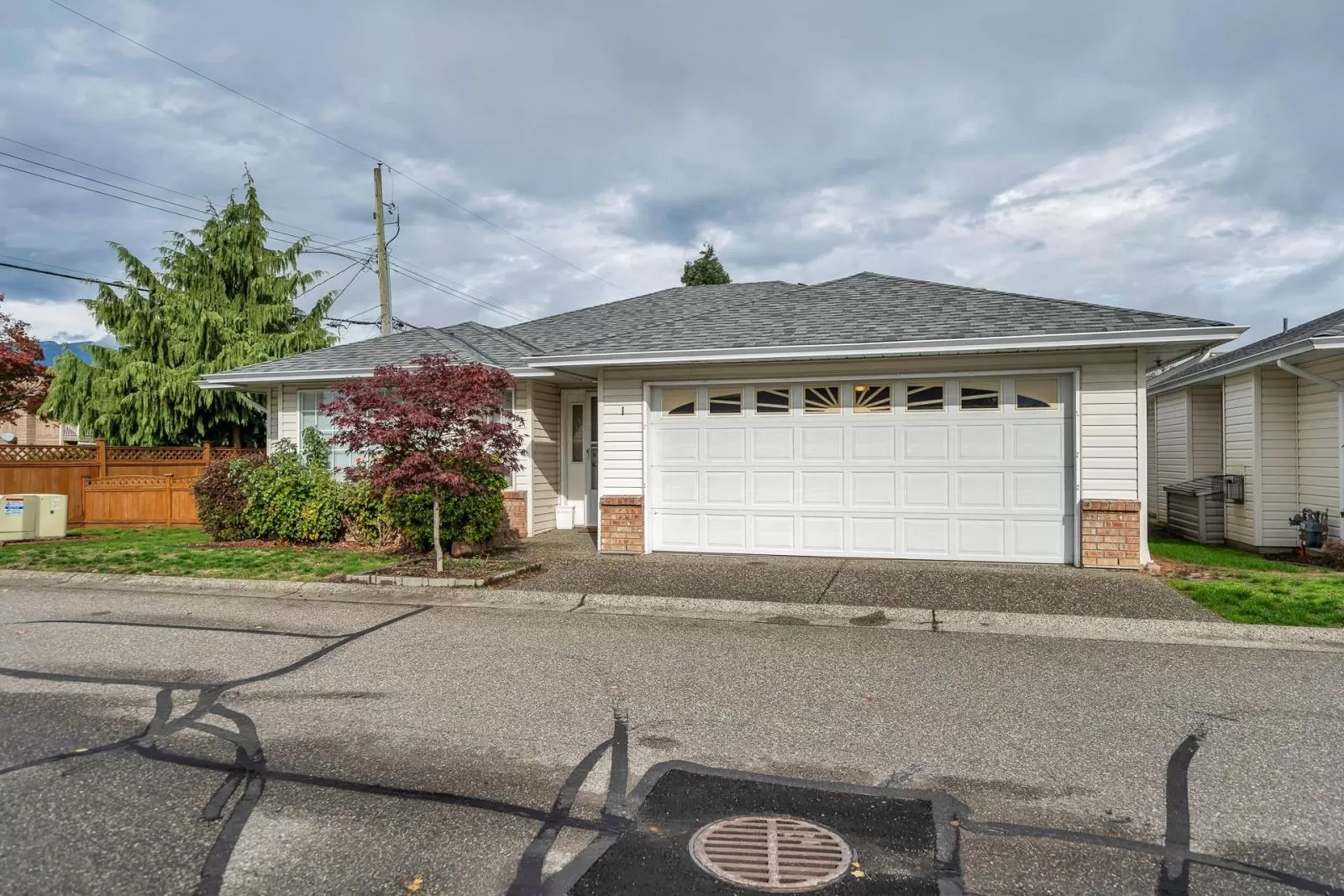 House for rent: 1 9420 Woodbine Street, Chilliwack, British Columbia V2P 5S4