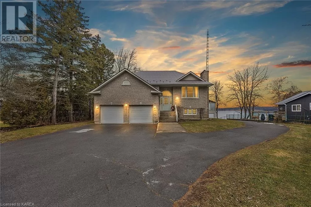 House for rent: 1 Leavis Shores, Gananoque, Ontario K7G 2V6