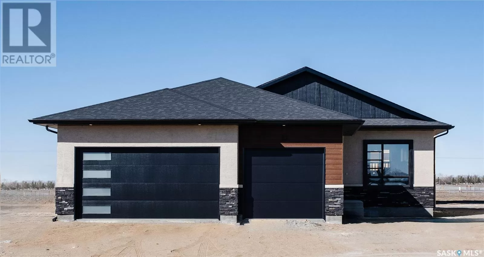 House for rent: 10 Plains Green, Pilot Butte, Saskatchewan S0G 3Z0