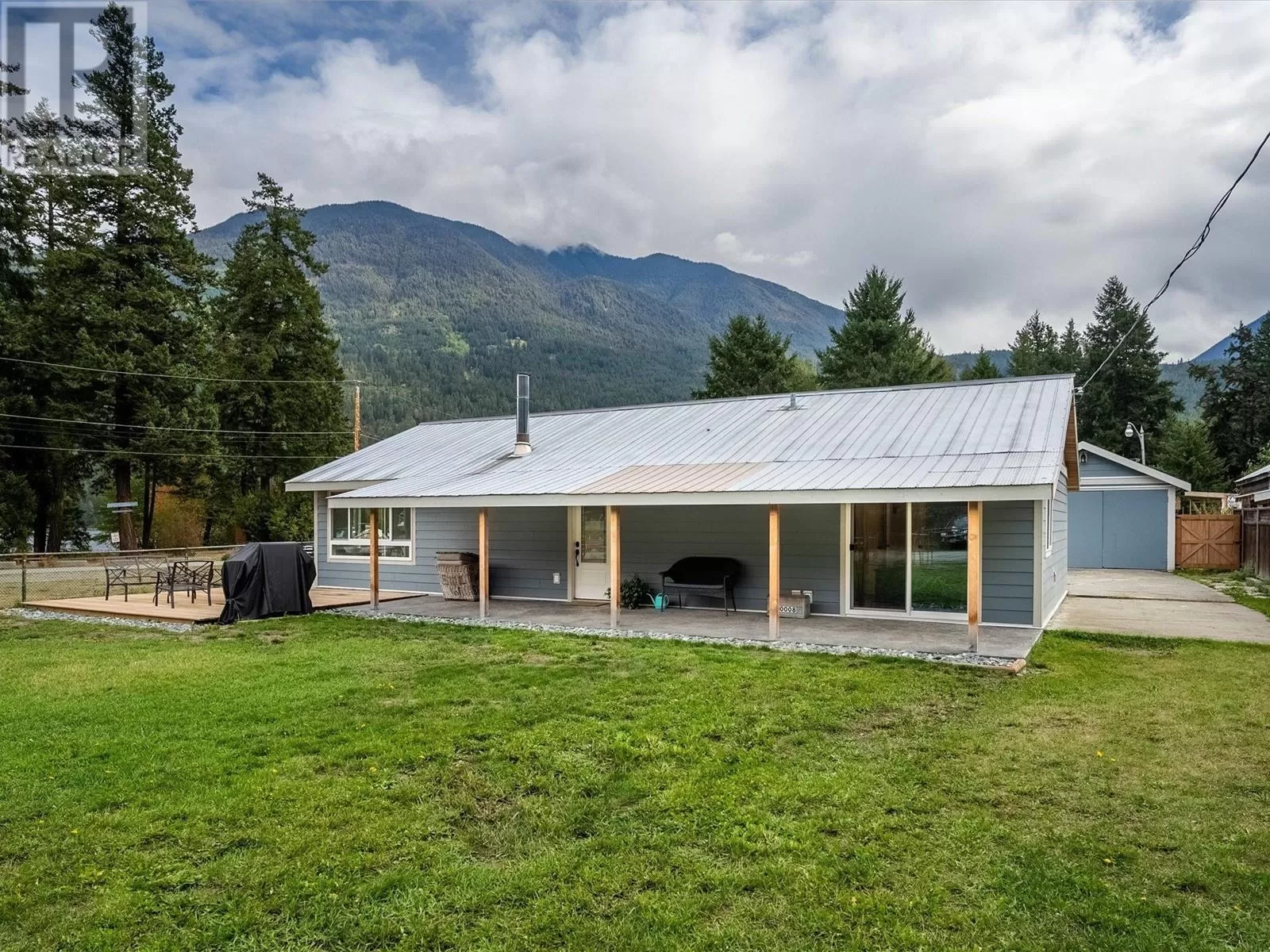 House for rent: 10008 Koocha Road, D'Arcy, British Columbia V0N 1L0