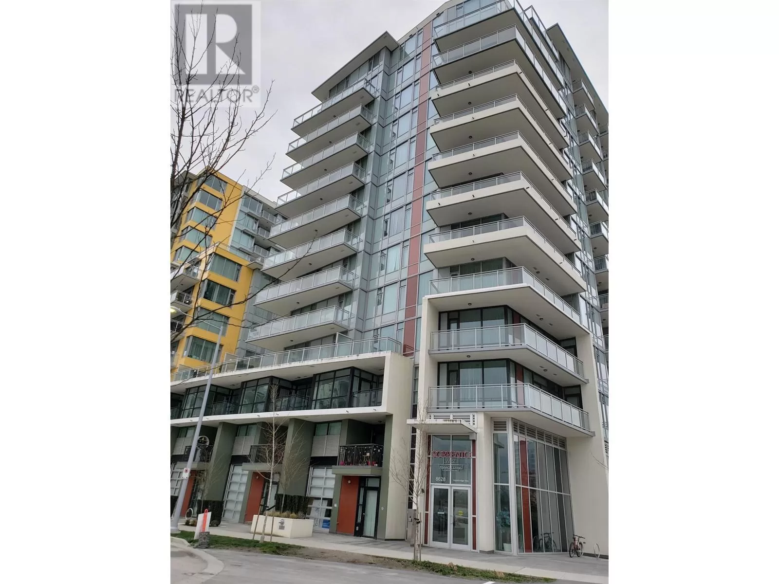 Apartment for rent: 1007 8628 Hazelbridge Way, Richmond, British Columbia V6X 0R5
