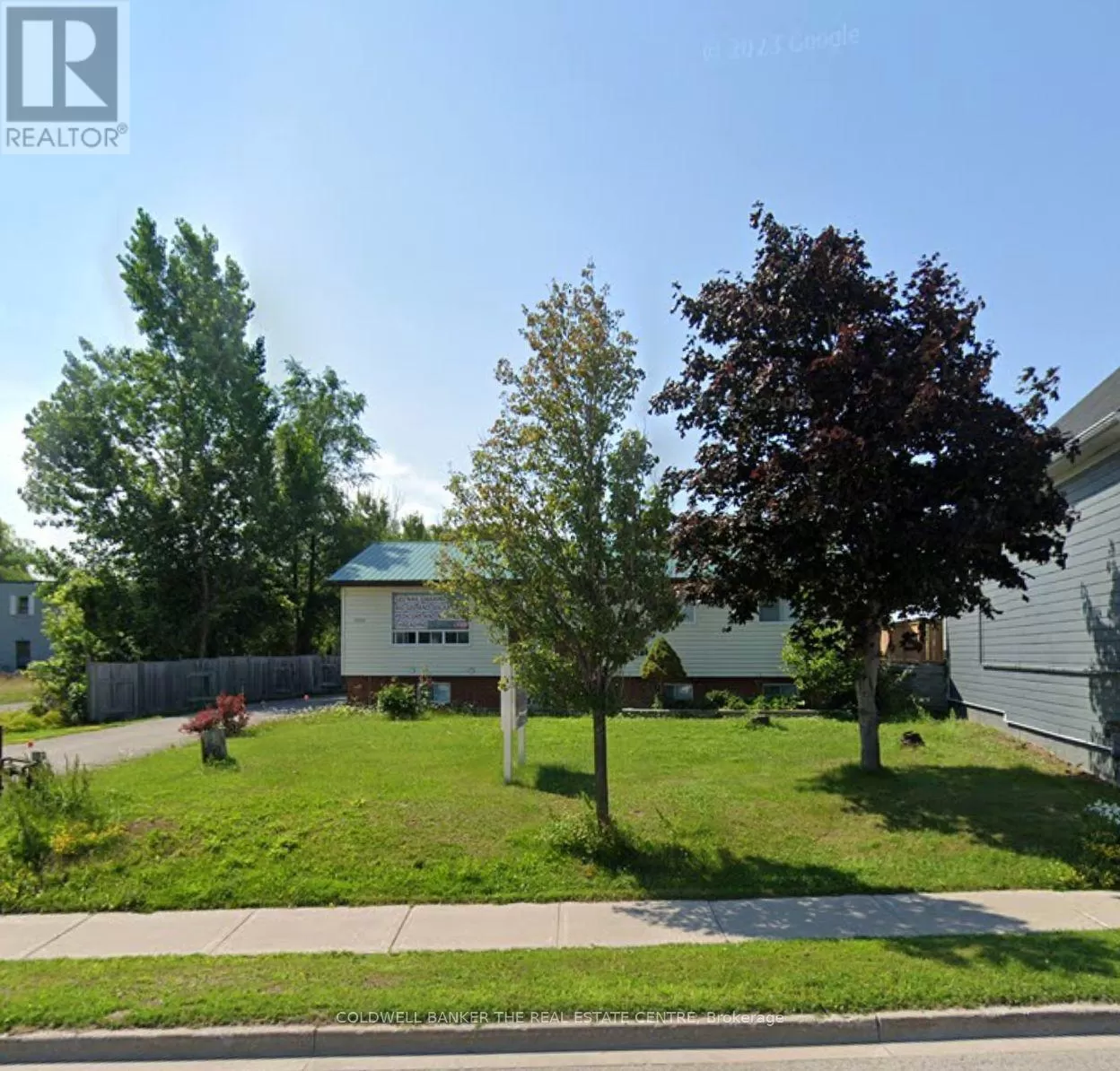 Offices for rent: #101 -1221 Innisfil Beach Rd, Innisfil, Ontario L9S 4B2