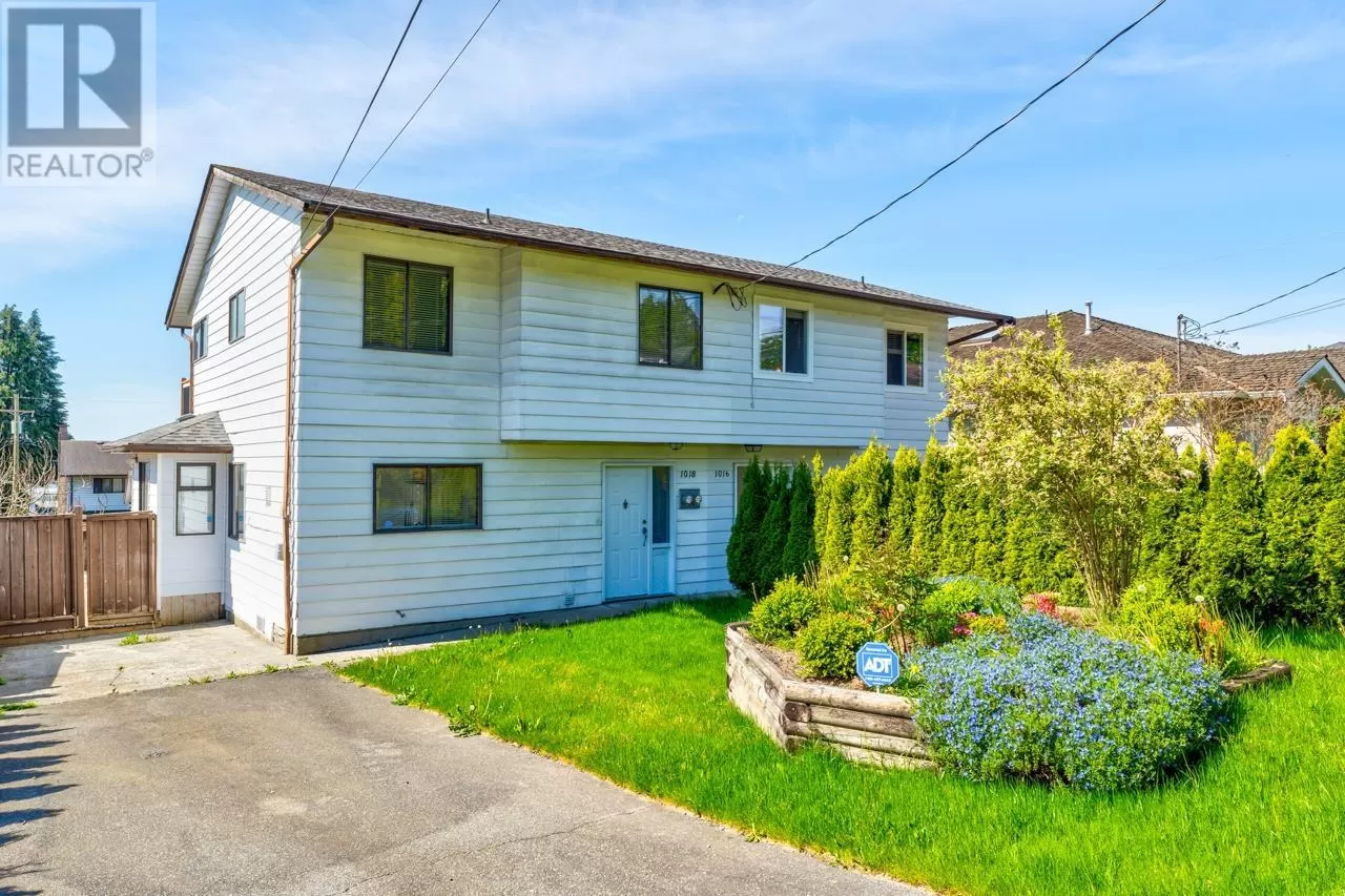 Duplex for rent: 1018 Rochester Avenue, Coquitlam, British Columbia V3K 2W7
