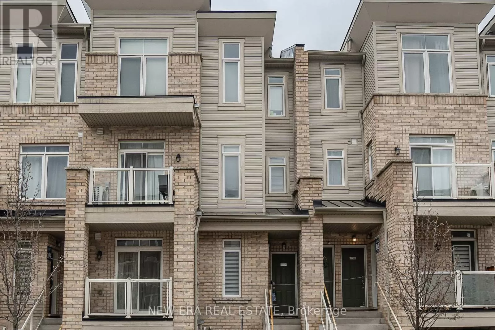 Row / Townhouse for rent: #102 -1767 Rex Heath Dr, Pickering, Ontario L1X 0E4