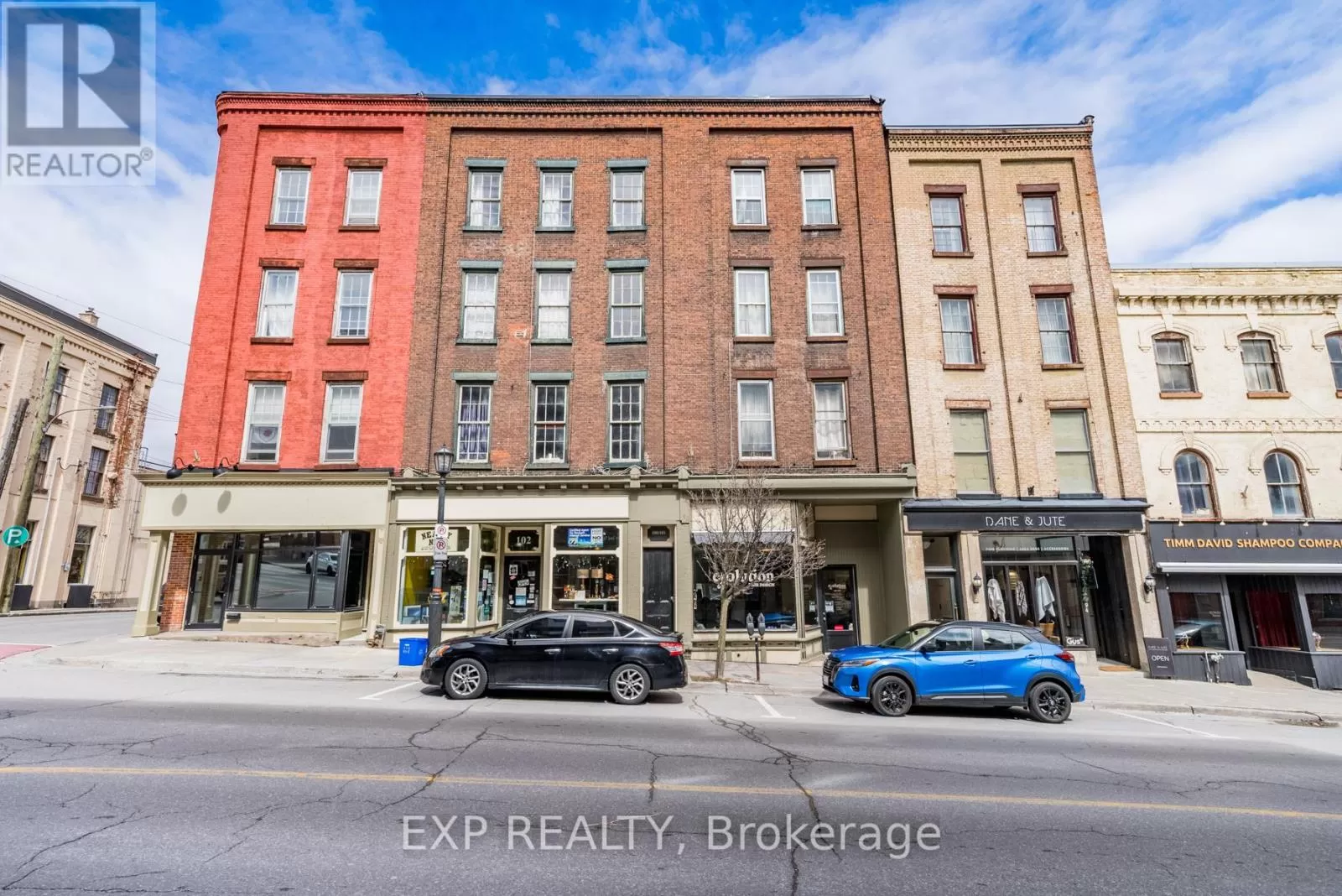 Residential Commercial Mix for rent: 102 Walton Street, Port Hope, Ontario L1A 1N3