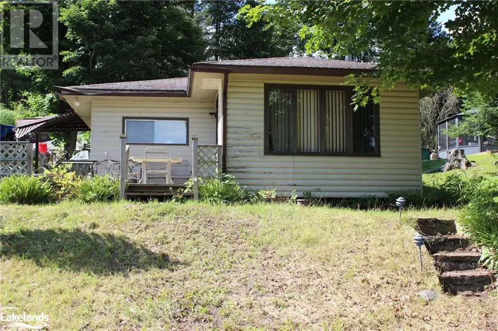 House for rent: 1030 Nectarine Lane, Minden Hills, Ontario K0M 2K0