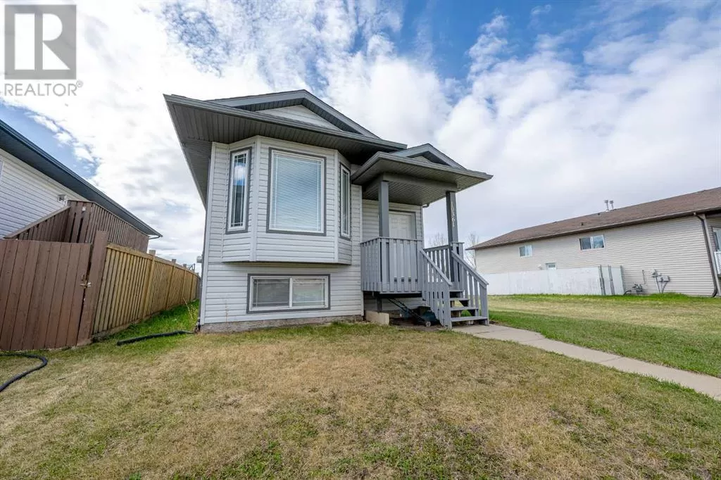 House for rent: 10361 Kateri Drive, Grande Prairie, Alberta T8W 2W8
