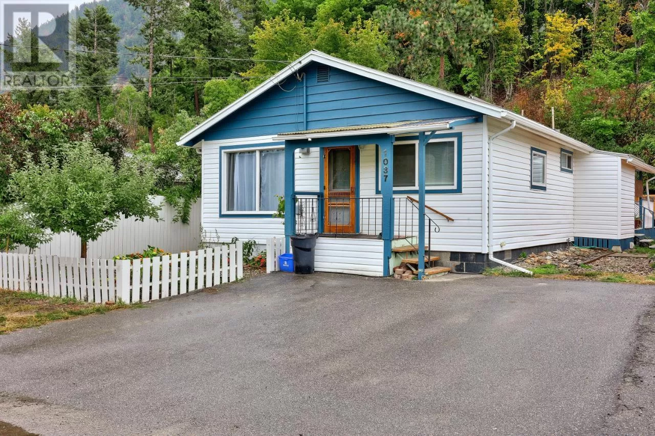 House for rent: 1037 Hillside Ave, Chase, British Columbia V0E 1M0
