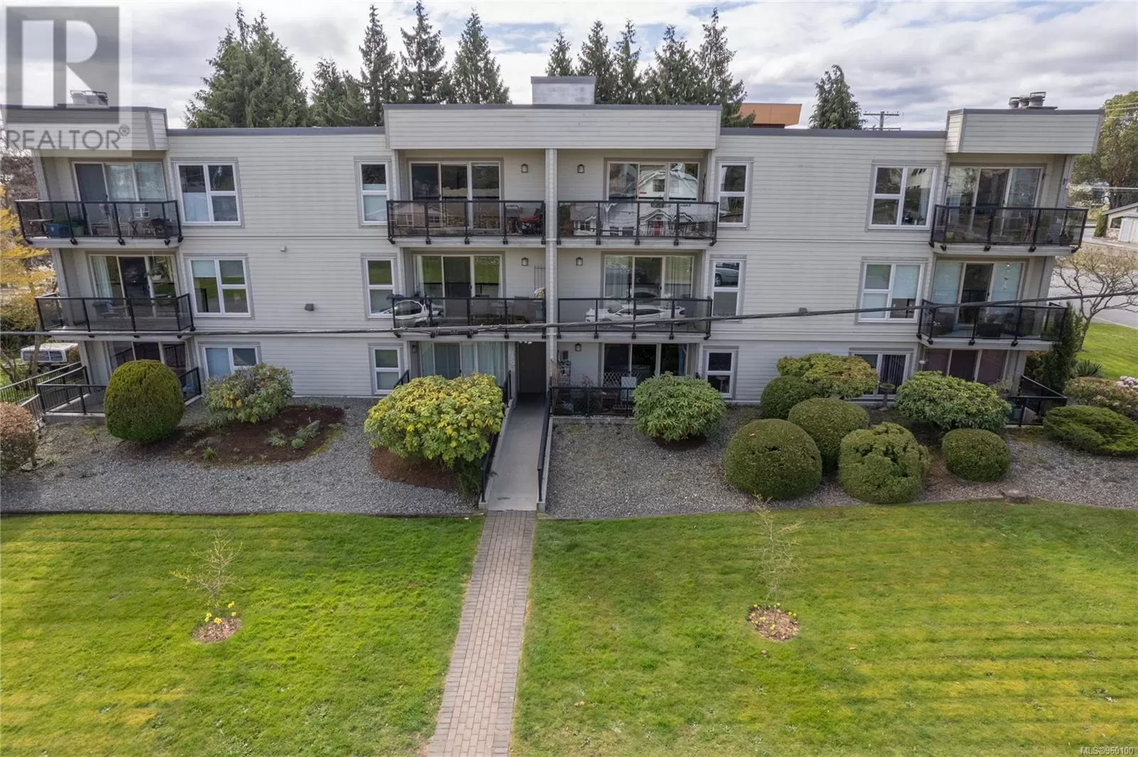 Apartment for rent: 104 160 Vancouver Ave, Nanaimo, British Columbia V9S 4E8