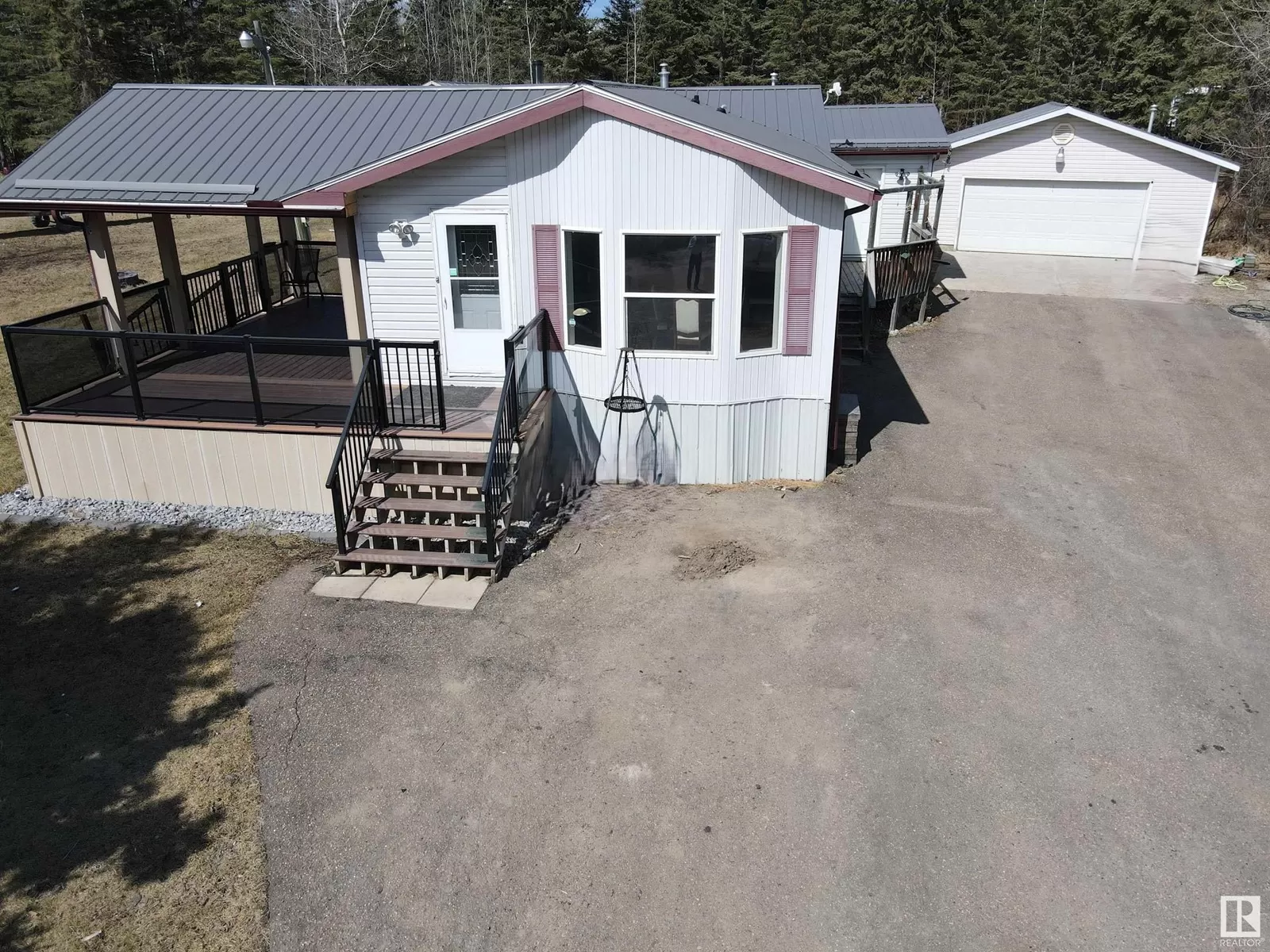 House for rent: 104 44428 Twp Rd 640, Rural Bonnyville M.D., Alberta T9N 2J6