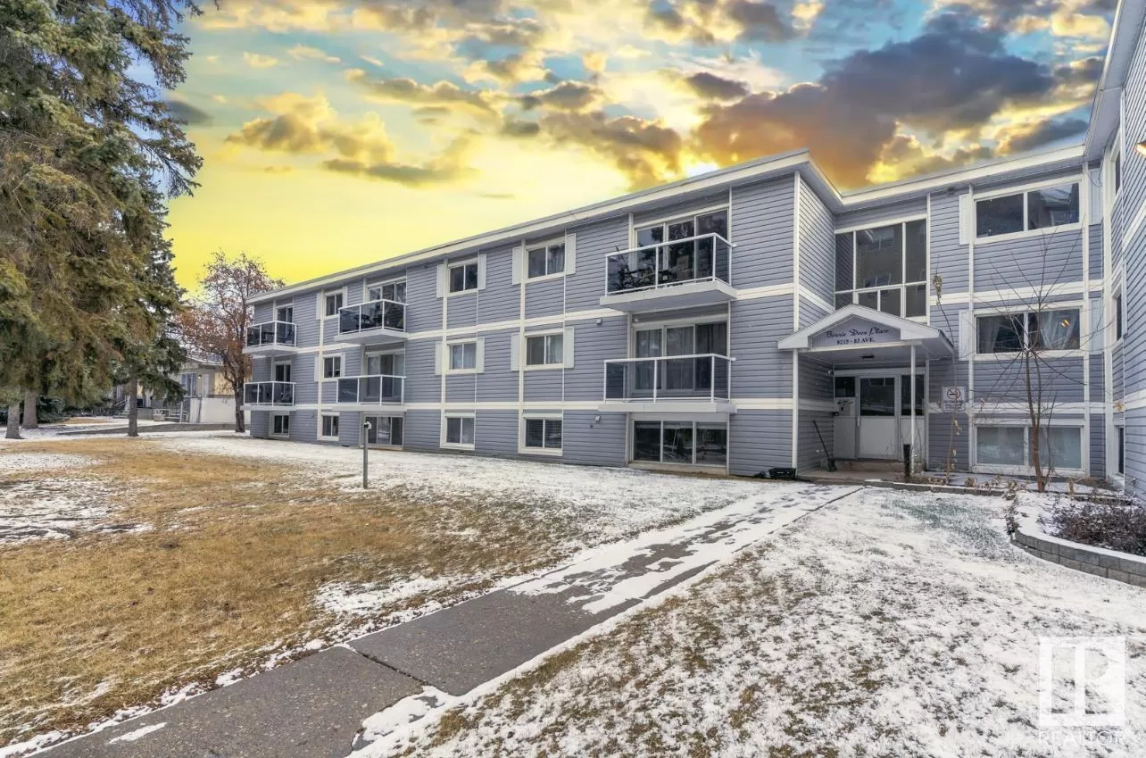 Apartment for rent: #104 8215 83 Av Nw, Edmonton, Alberta T6C 1A7