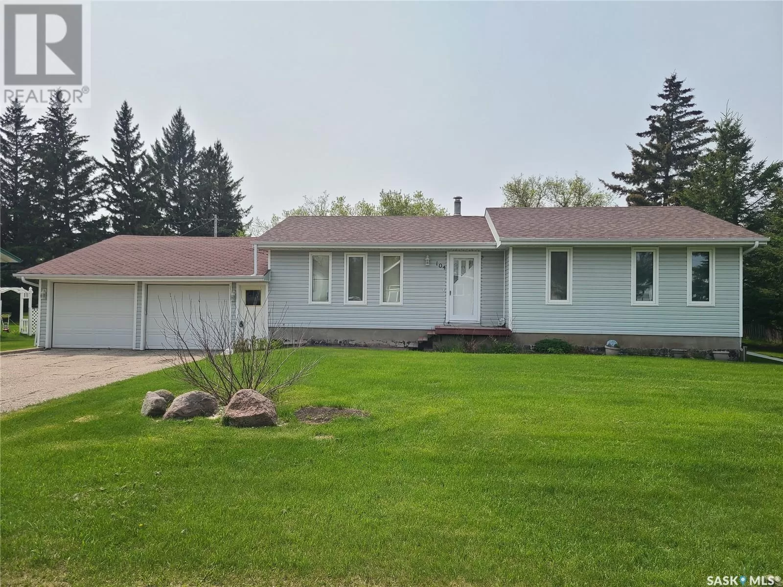 House for rent: 104 Alexander Street, Wawota, Saskatchewan S0C 5A0