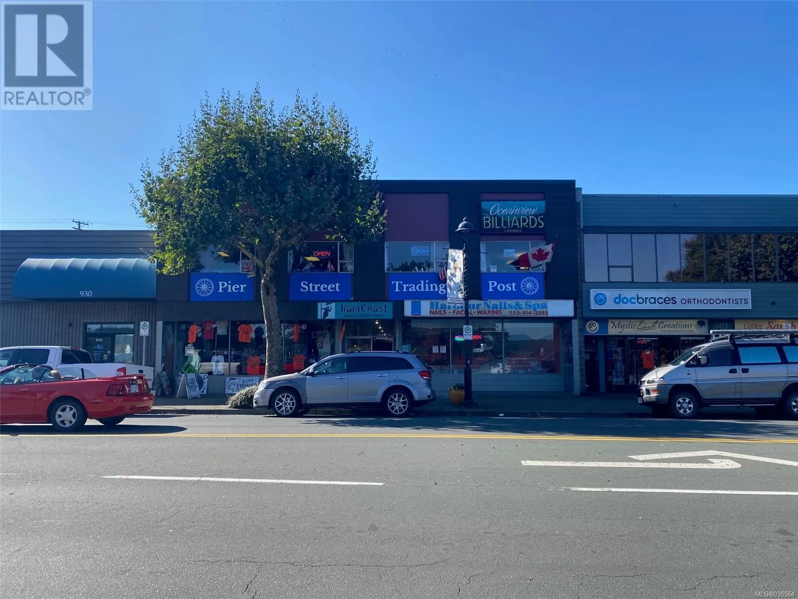 Retail for rent: 105 938 Island Hwy, Campbell River, British Columbia V9W 2C3