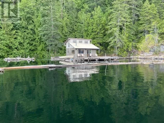 Other for rent: 10570 Powell Lake, Powell River, British Columbia