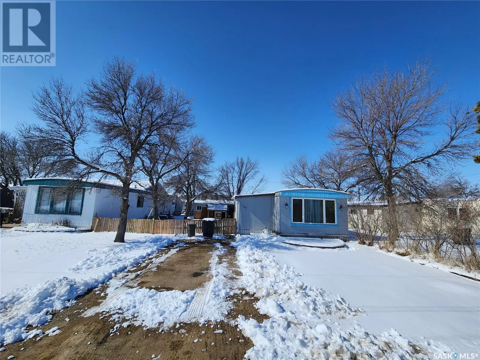 Mobile Home for rent: 106 Larch Street, Caronport, Saskatchewan S0H 0S0
