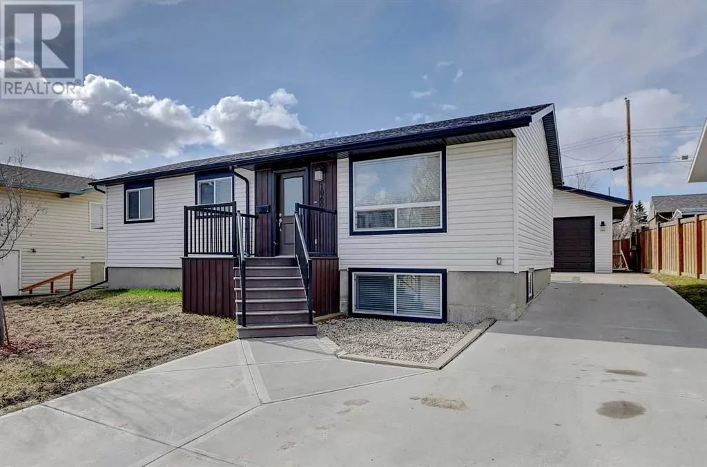 House for rent: 10602 92b Street, Grande Prairie, Alberta T8V 3V9