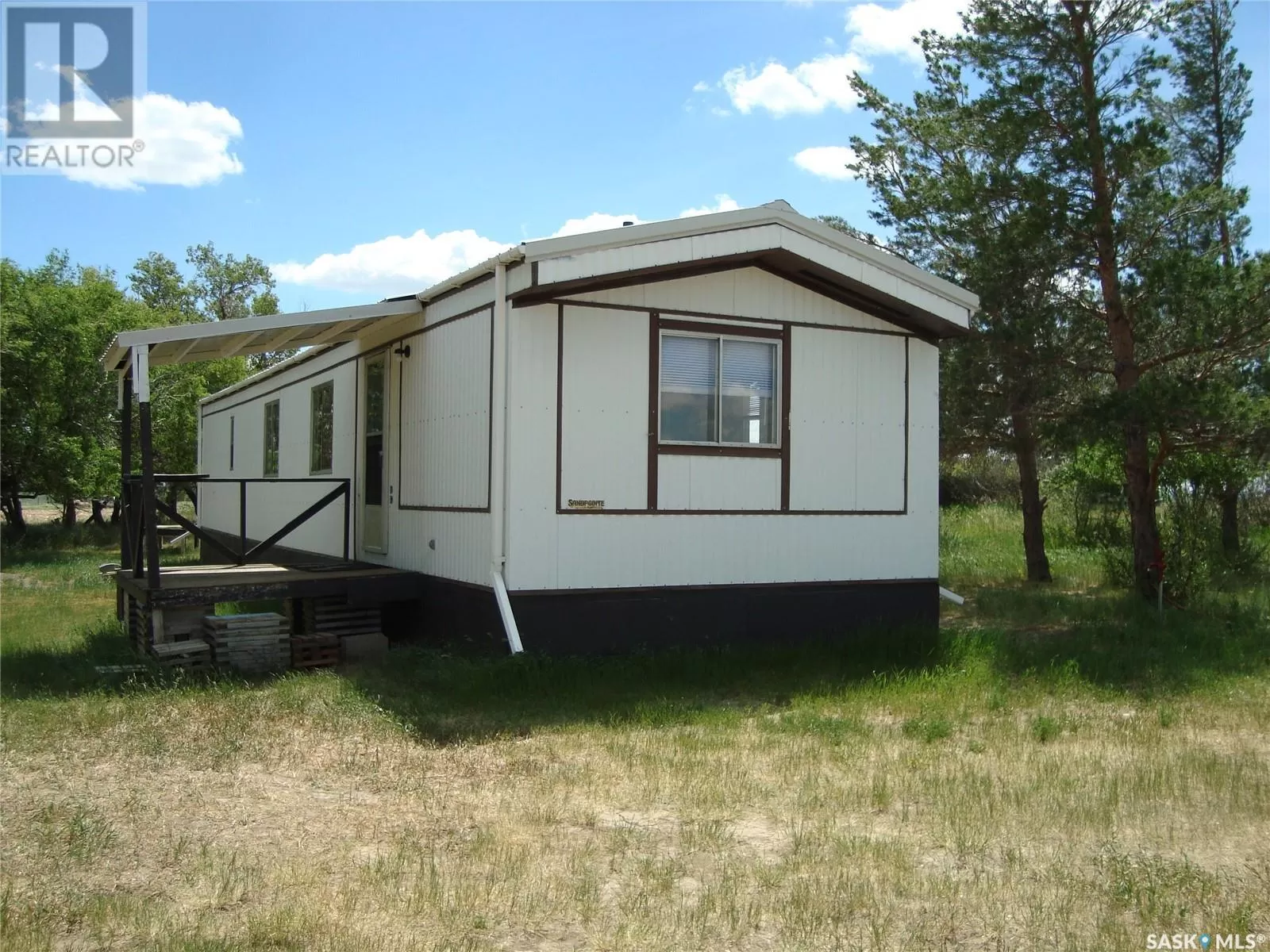 Mobile Home for rent: 107 2nd Avenue S, Climax, Saskatchewan S0N 0N0