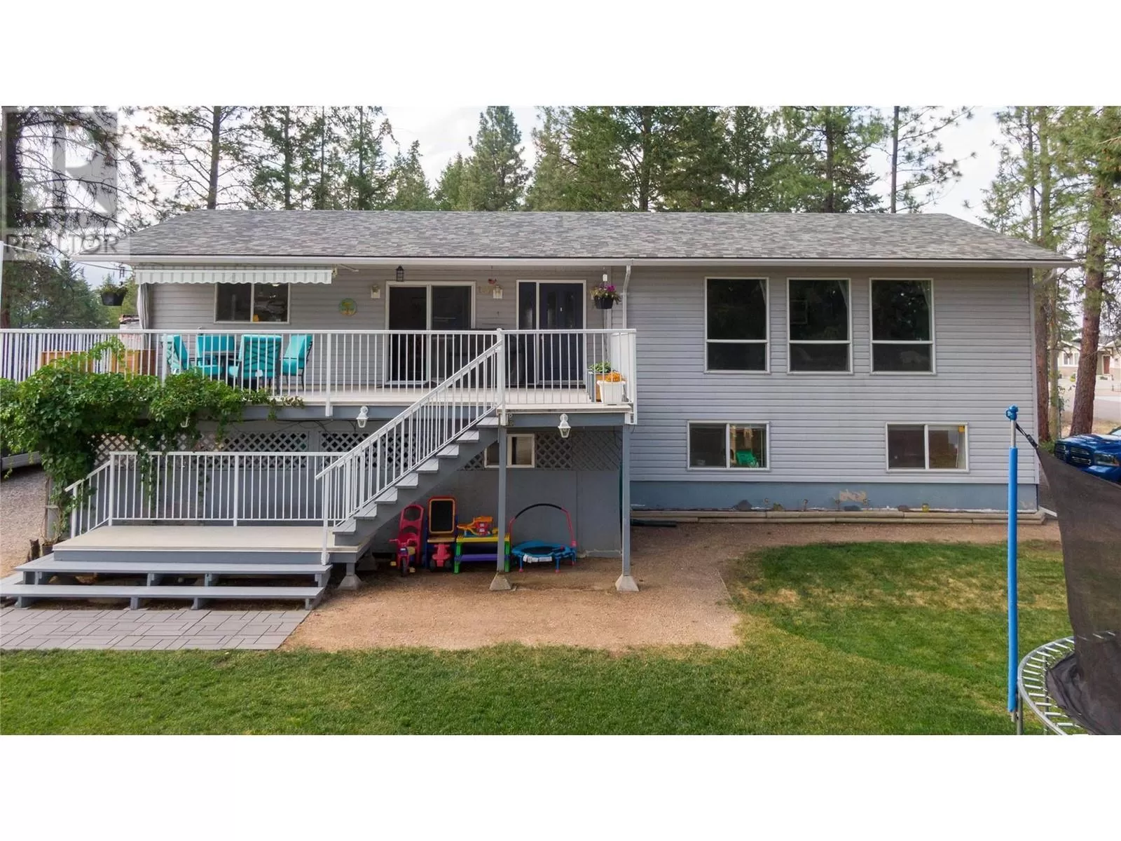 House for rent: 107 Crown Crescent, Vernon, British Columbia V1H 2C3