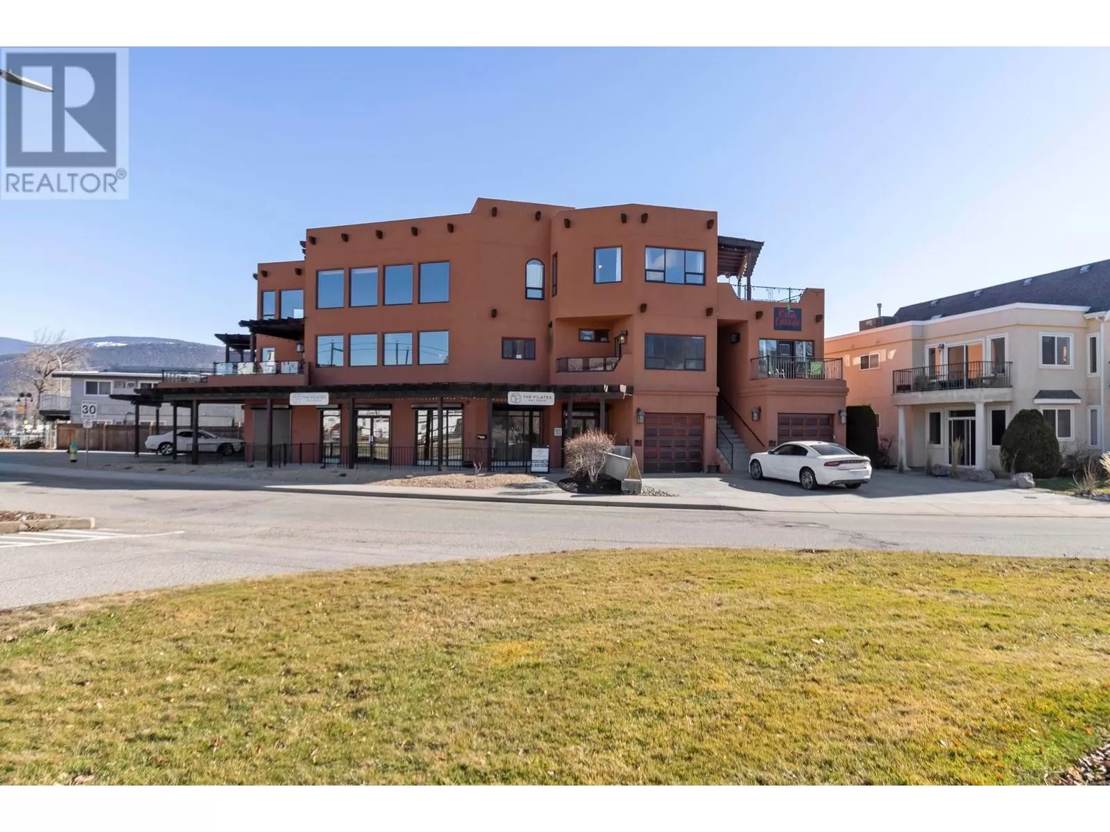 Residential Commercial Mix for rent: 1070 Lakeshore Drive W Unit# 201 & 202, Penticton, British Columbia V2A 1C1