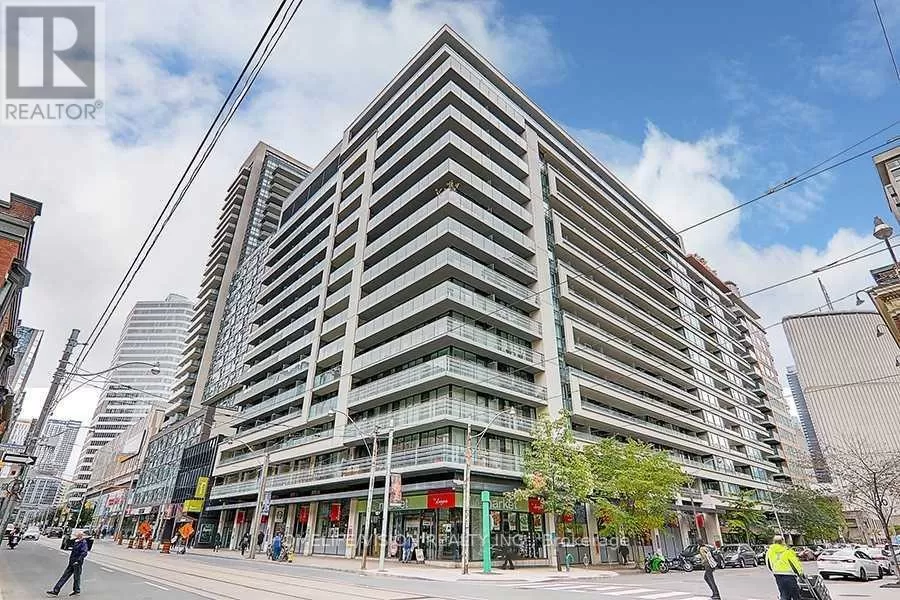Apartment for rent: 108 - 111 Elizabeth Street, Toronto, Ontario M5G 1P7