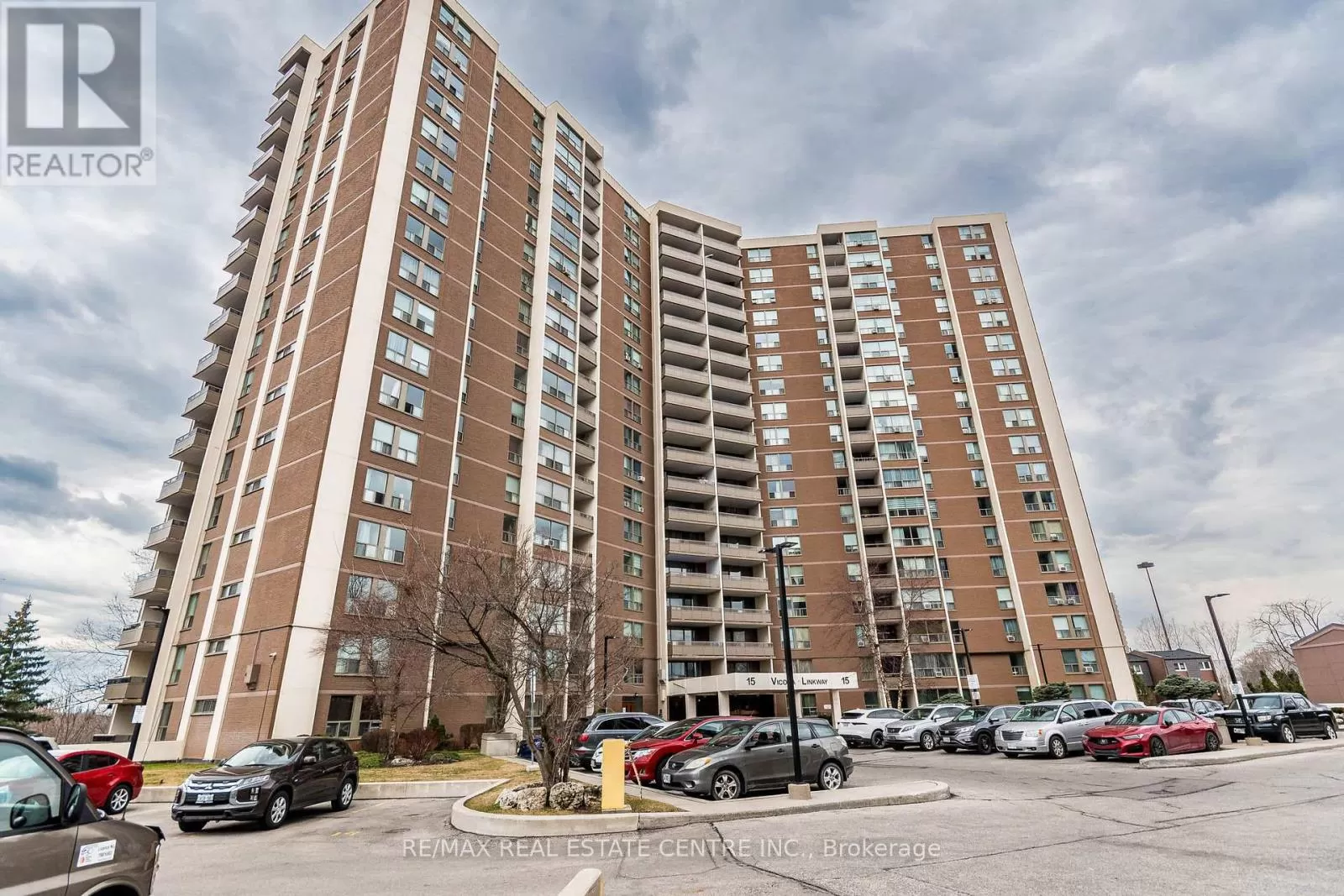 Apartment for rent: 108 - 15 Vicora Link Way, Toronto, Ontario M3C 1A7
