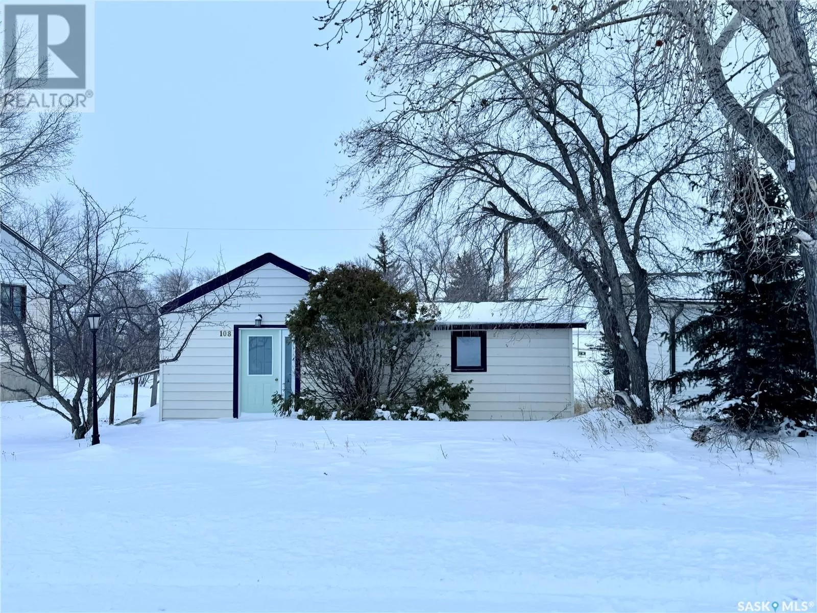 House for rent: 108 1st Avenue N, Beechy, Saskatchewan S0L 0C0
