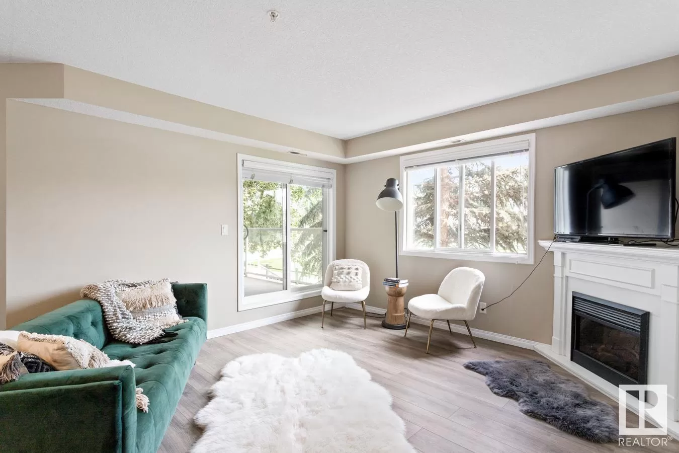 Apartment for rent: #108 260 Lewis Estates Bv Nw, Edmonton, Alberta T5T 3Y4