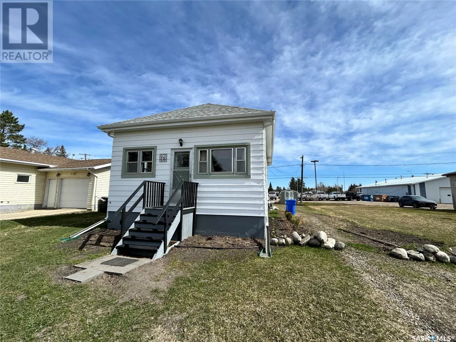House for rent: 108 Carl Avenue W, Langenburg, Saskatchewan S0A 2A0