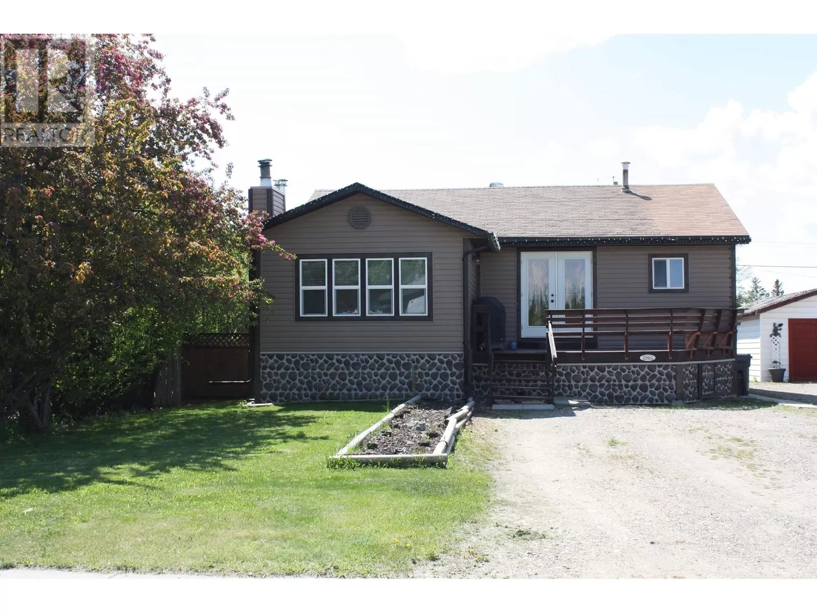 House for rent: 10864 101 Street, Taylor, British Columbia V0C 2K0