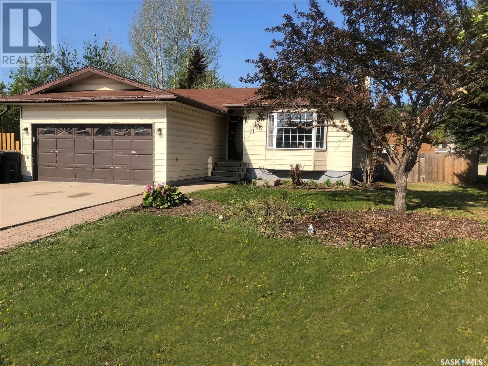 House for rent: 11 Coupland Crescent, Meadow Lake, Saskatchewan S9X 1B1