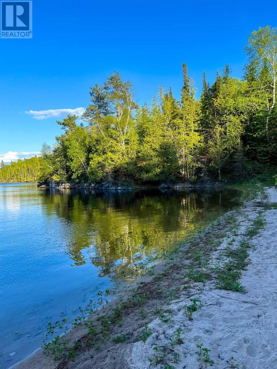 11 Hay Island|lake Of The Woods, S of Kenora, Ontario P0X 1H0