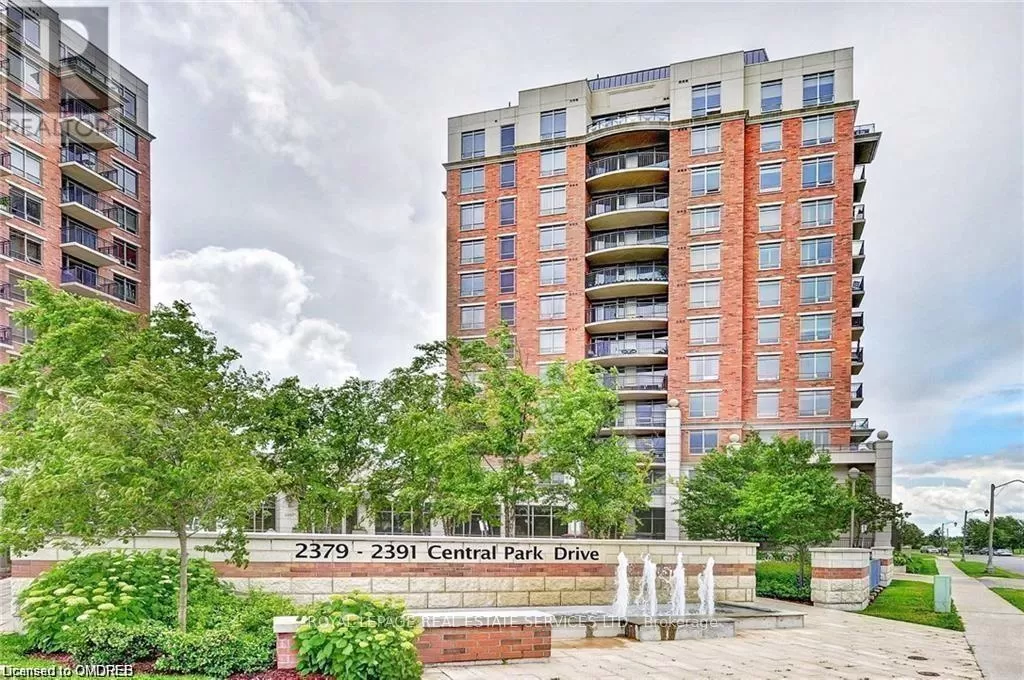 Apartment for rent: #1104 -2379 Central Park Dr, Oakville, Ontario L6H 0E3