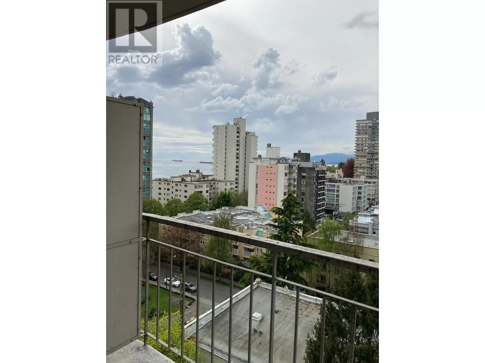 Apartment for rent: 1105 1850 Comox Street, Vancouver, British Columbia V6G 1R3