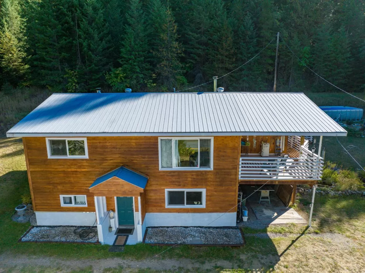 House for rent: 1110 Highway 22, Rossland, British Columbia V0G 1Y0