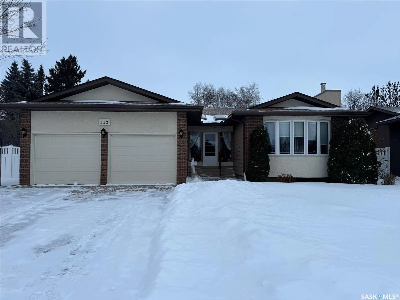 House for rent: 112 Willow Crescent, Yorkton, Saskatchewan S3N 3S2