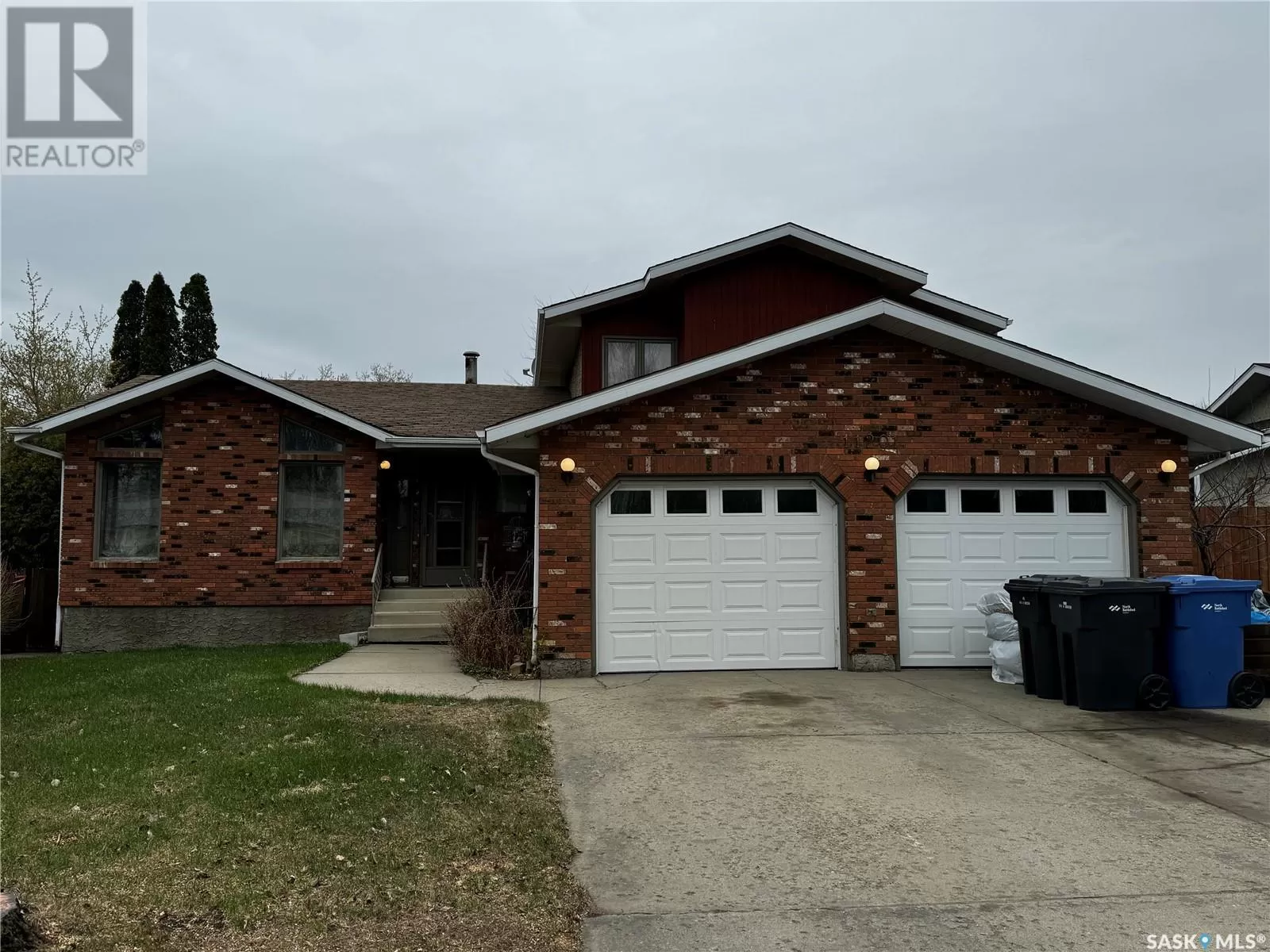 House for rent: 11201 Gardiner Drive, North Battleford, Saskatchewan S9A 3M5