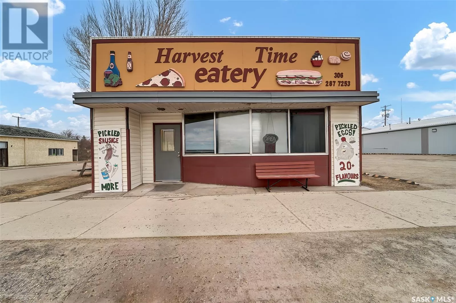 113 Railway Avenue W, Watson, Saskatchewan S0K 4V0