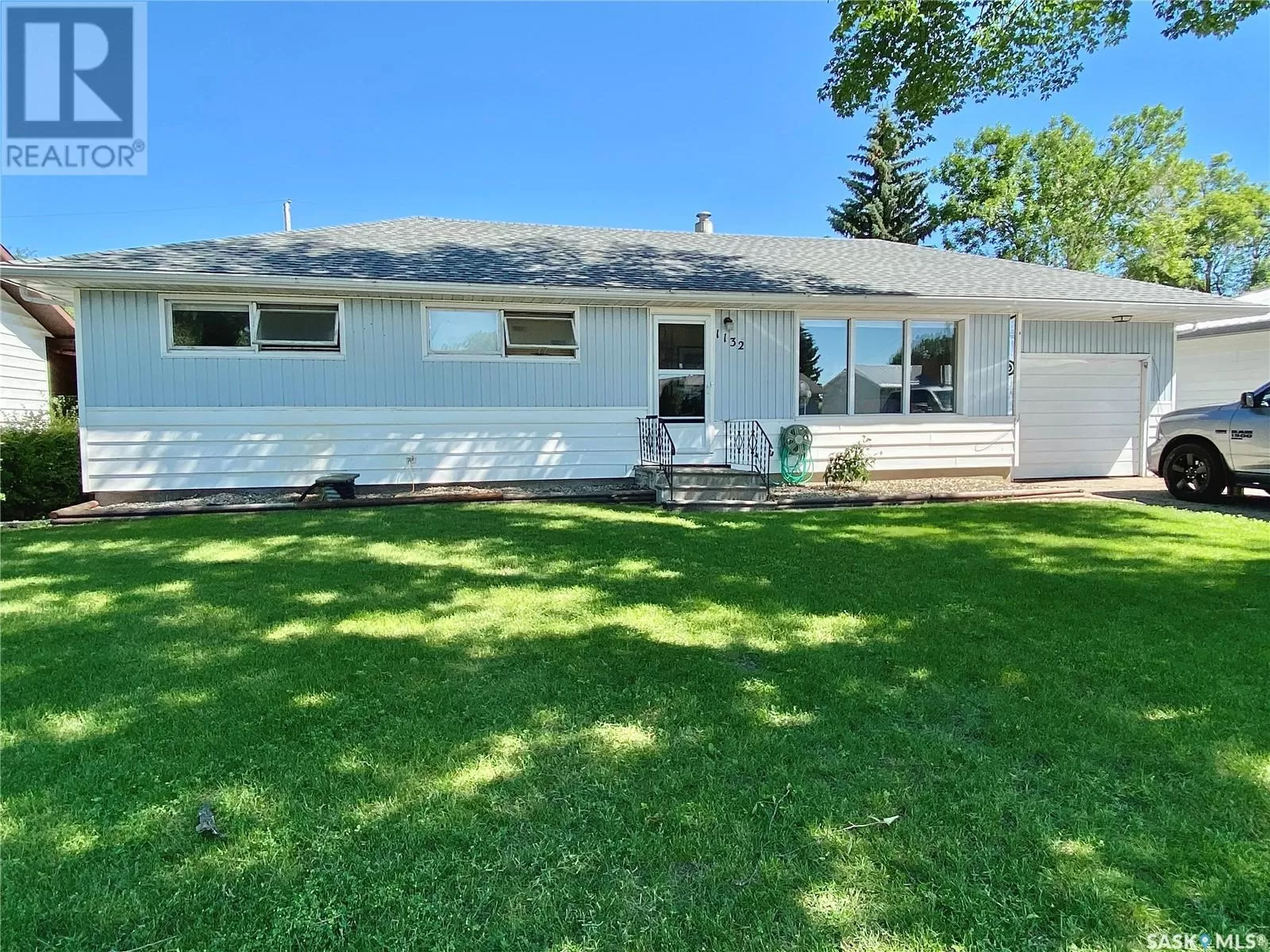 House for rent: 1132 Broadview Road, Esterhazy, Saskatchewan S0A 0X0
