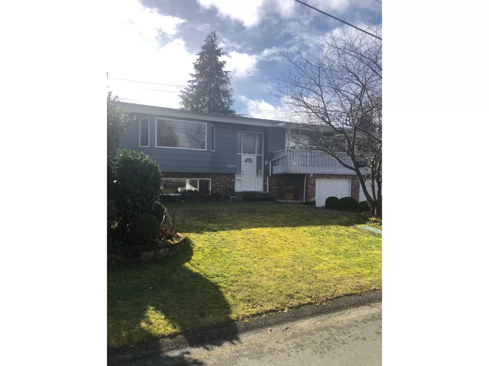 House for rent: 11360 74 Avenue, Delta, British Columbia V4C 1E1