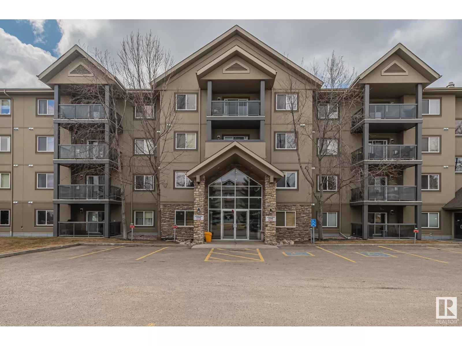 Apartment for rent: #114 279 Suder Greens Dr Nw, Edmonton, Alberta T5T 6X6