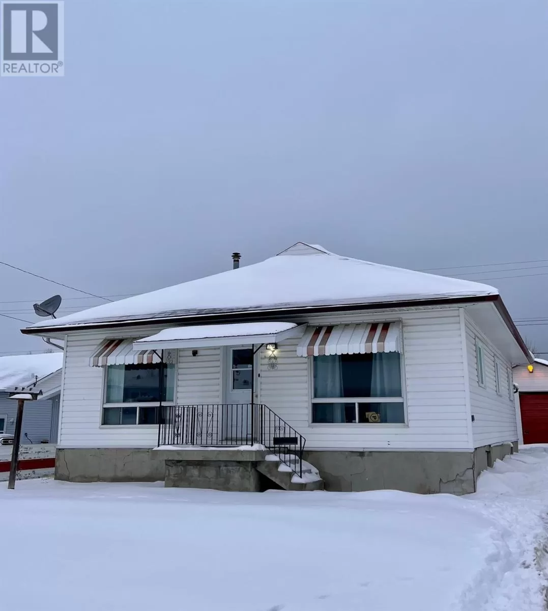 114 Indian Rd, Longlac, Ontario P0T 2A0