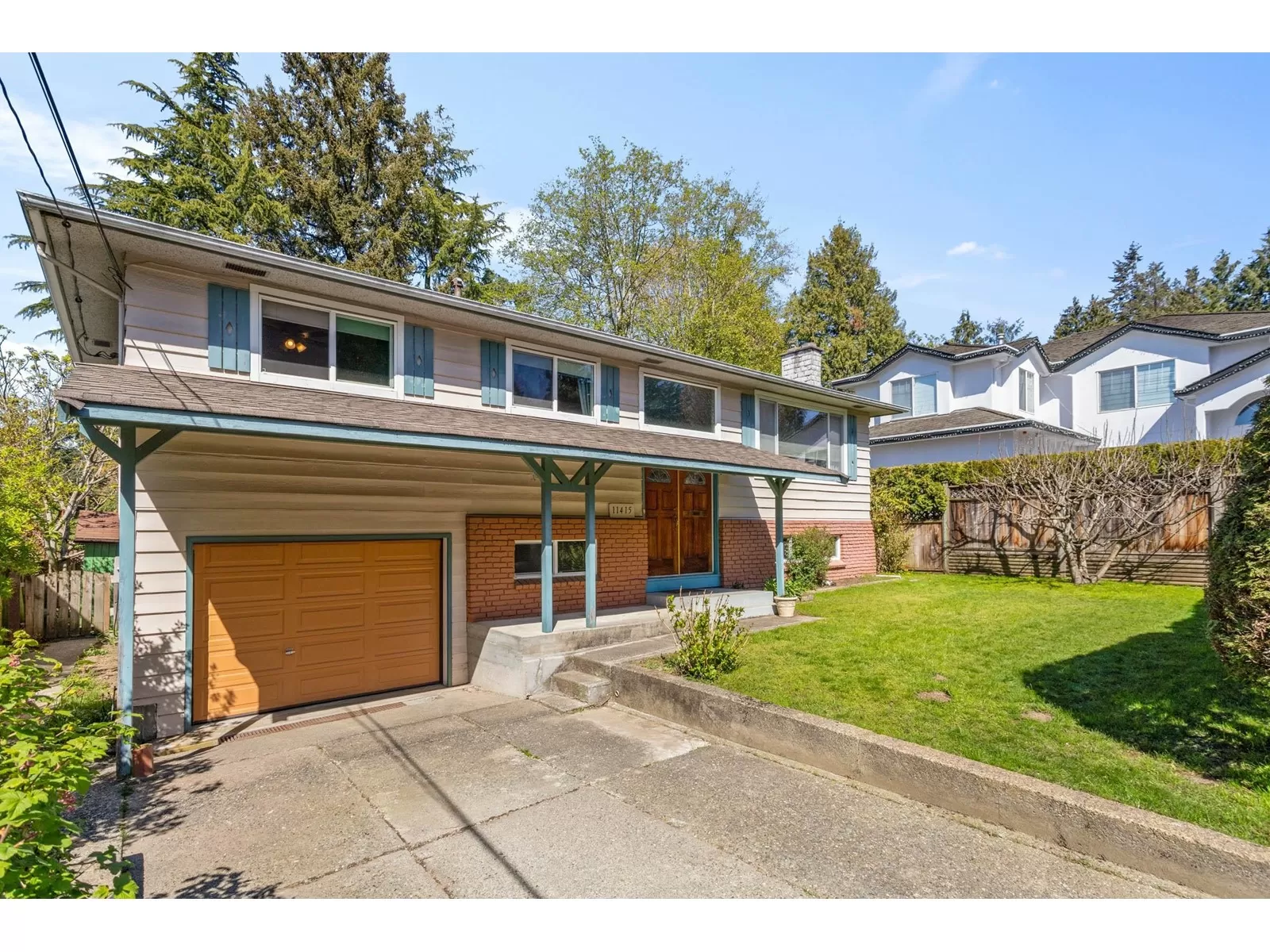 House for rent: 11415 91a Avenue, Delta, British Columbia V4C 3K4