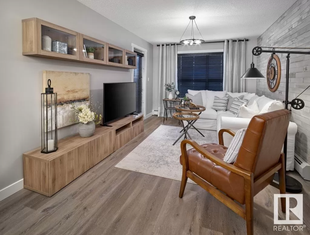 Apartment for rent: #118 1506 Tamarack Bv Nw, Edmonton, Alberta T6T 2J5