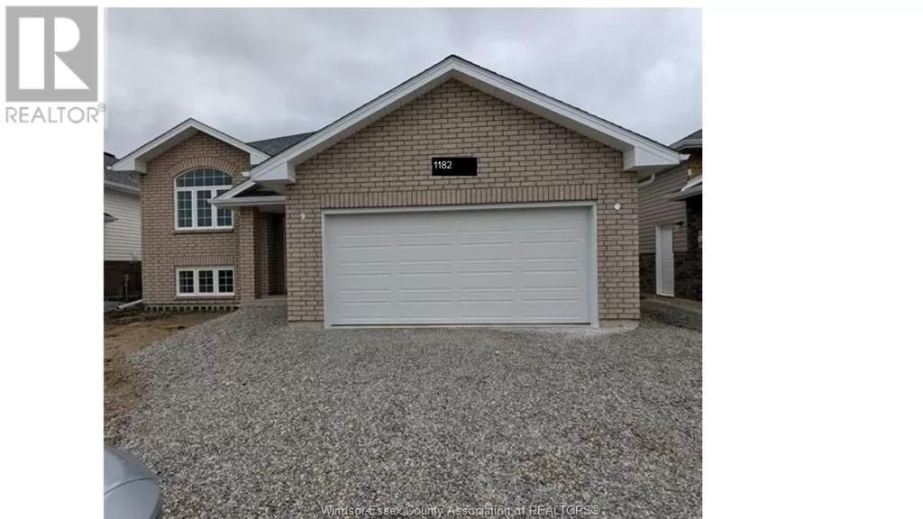 House for rent: 1182 Aspenridge Crescent Unit# Upper, Lakeshore, Ontario N0R 1A0