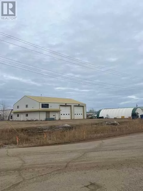 Commercial Mix for rent: 11916 95 Street, High Level, Alberta T0H 1Z0