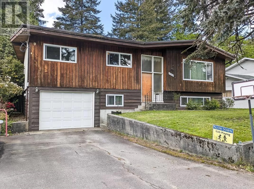 House for rent: 11939 Hall Street, Maple Ridge, British Columbia V2X 5L9